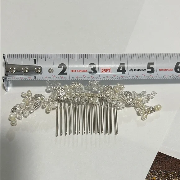 Silver, Pearl, and Rhinestone Floral Hair Comb Bridal or formal occasion - Picture 4 of 6